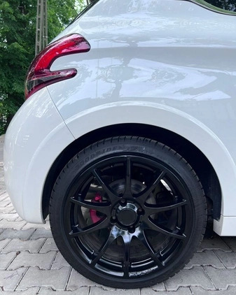 Peugeot 208 cena 35500 przebieg: 100500, rok produkcji 2015 z Rzeszów małe 92